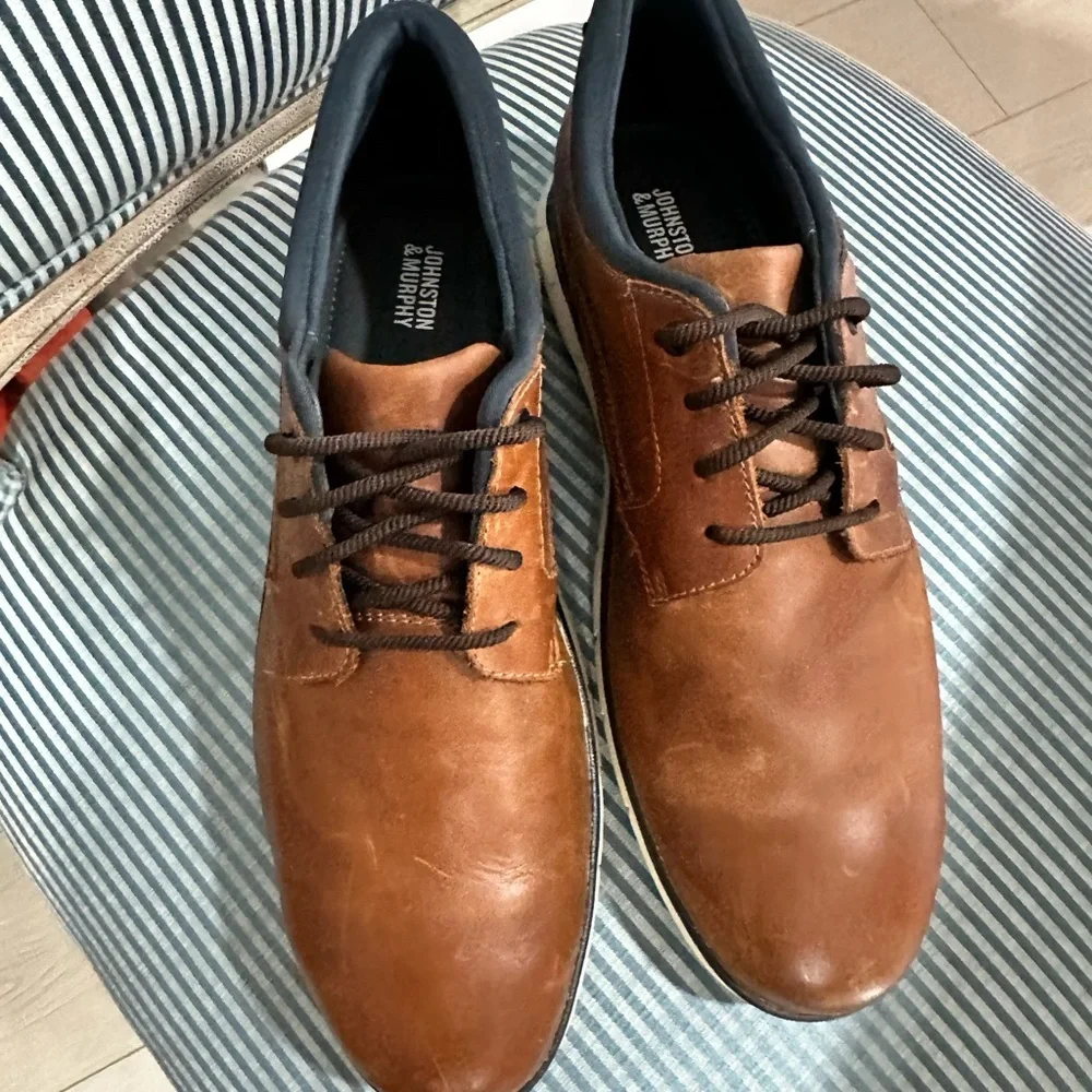 Johnston & Murphy Tan/Brown Leather Derby Lace-Up Shoes - Picture 3 of 7